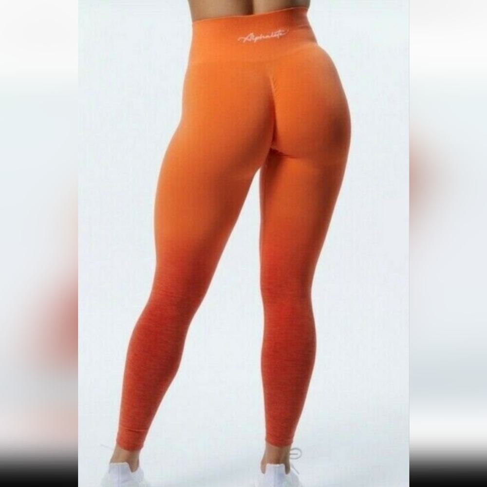 Alphalete amplify strawberry leggings